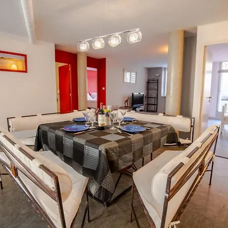 Appartamento Design Style Loft Avec 3 Chambres Et Parking *