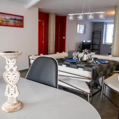 Apartment Design Style Loft Avec 3 Chambres Et Parking Tours