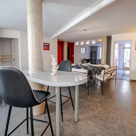 Design Style Loft Avec 3 Chambres Et Parking Appartamento Tours
